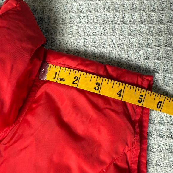 Vintage Eddie Bauer Goose Down Puffer Vest Womens Medium Red 80s 90s Winter Coat - Picture 6 of 7